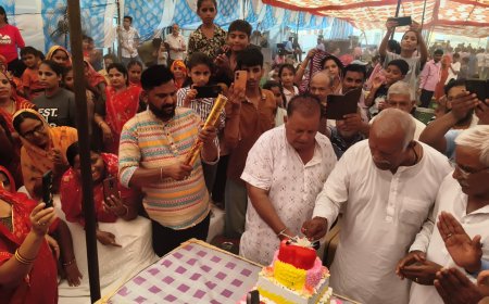 धूमधाम से मनाया बाबा रामदेव मंदिर का  15वां वार्षिकोत्सव......