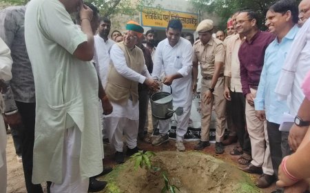 केंद्रीय मंत्री अर्जुन राम मेघवाल और खाद्य मंत्री गोदारा ने रामबाग में आयोजित शिविर का किया निरीक्षण